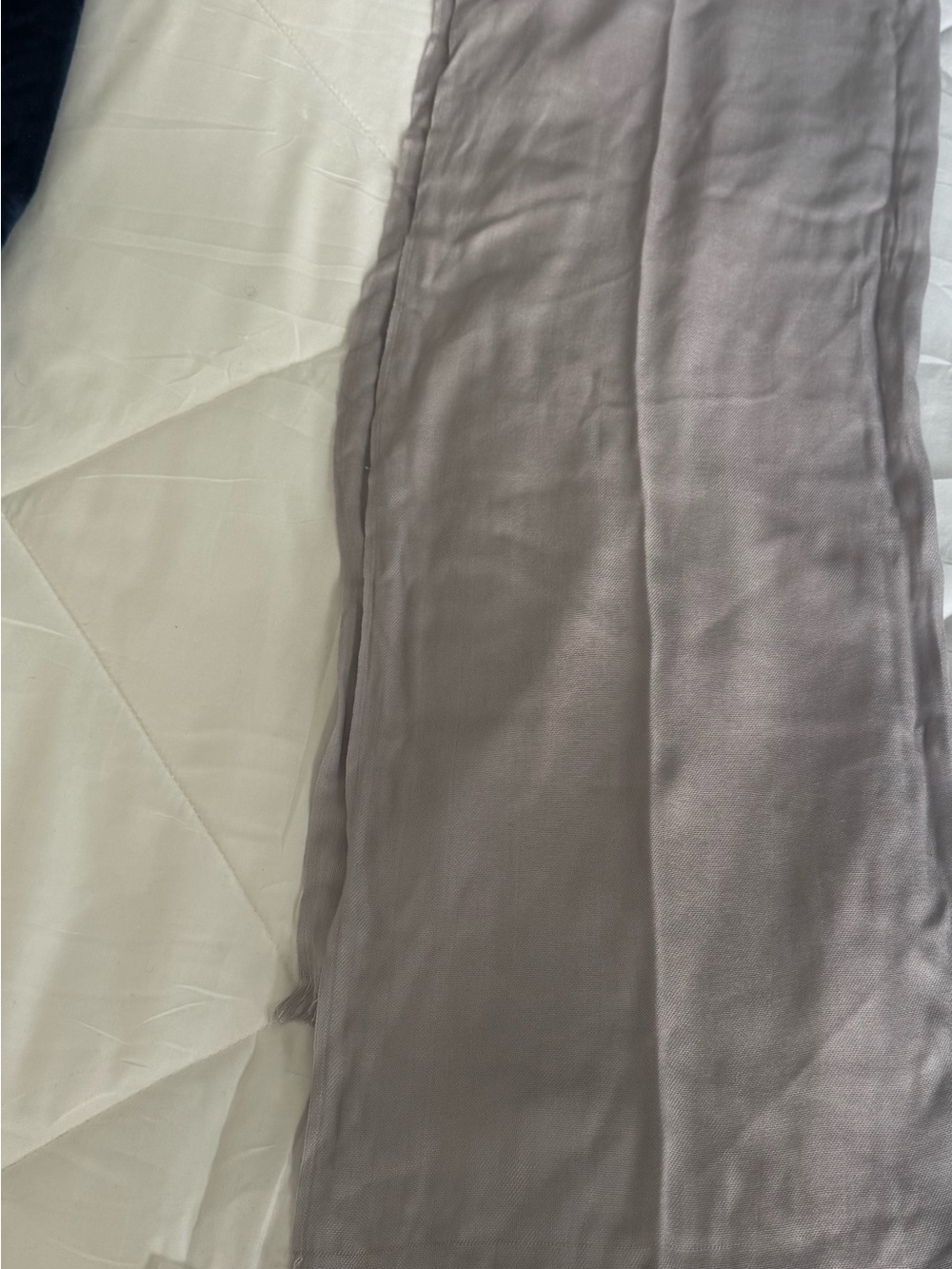 Women's - scarf in grey Versatile Everyday Style